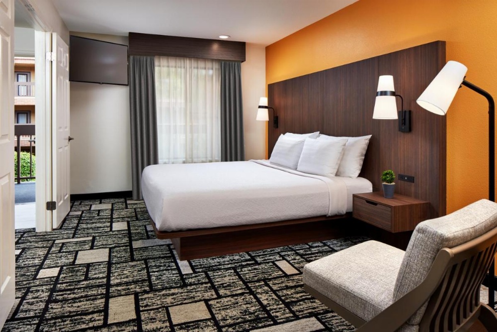 Best Western Plus Meridian Inn & Suites, Anaheim-Orange